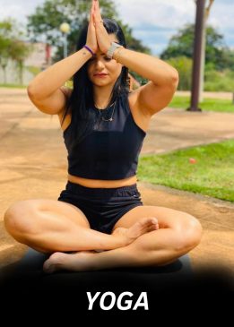 Aqui o Yoga é para todos, e é colocada como uma prática acessível independente do seu corpo, idade, 
		se tornando perfeito para novatos ou avançados. Esta prática vem oferecer este entendimento vivencial de que o 
		Yoga passa por outros aspectos, que não só o do corpo físico, e de que a verdadeira flexibilidade vem da mente e 
		do coração. Na plataforma somos corpo, mente e alma